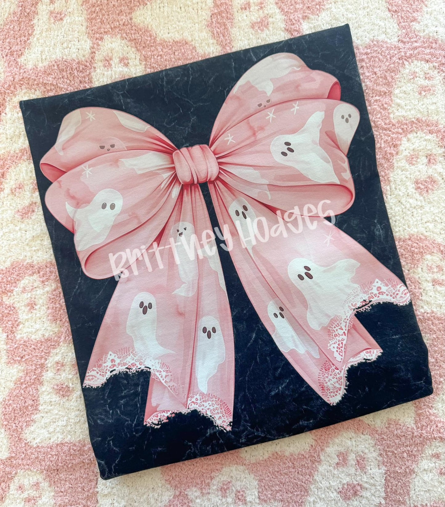 Mineral Wash Boo Bow Graphic