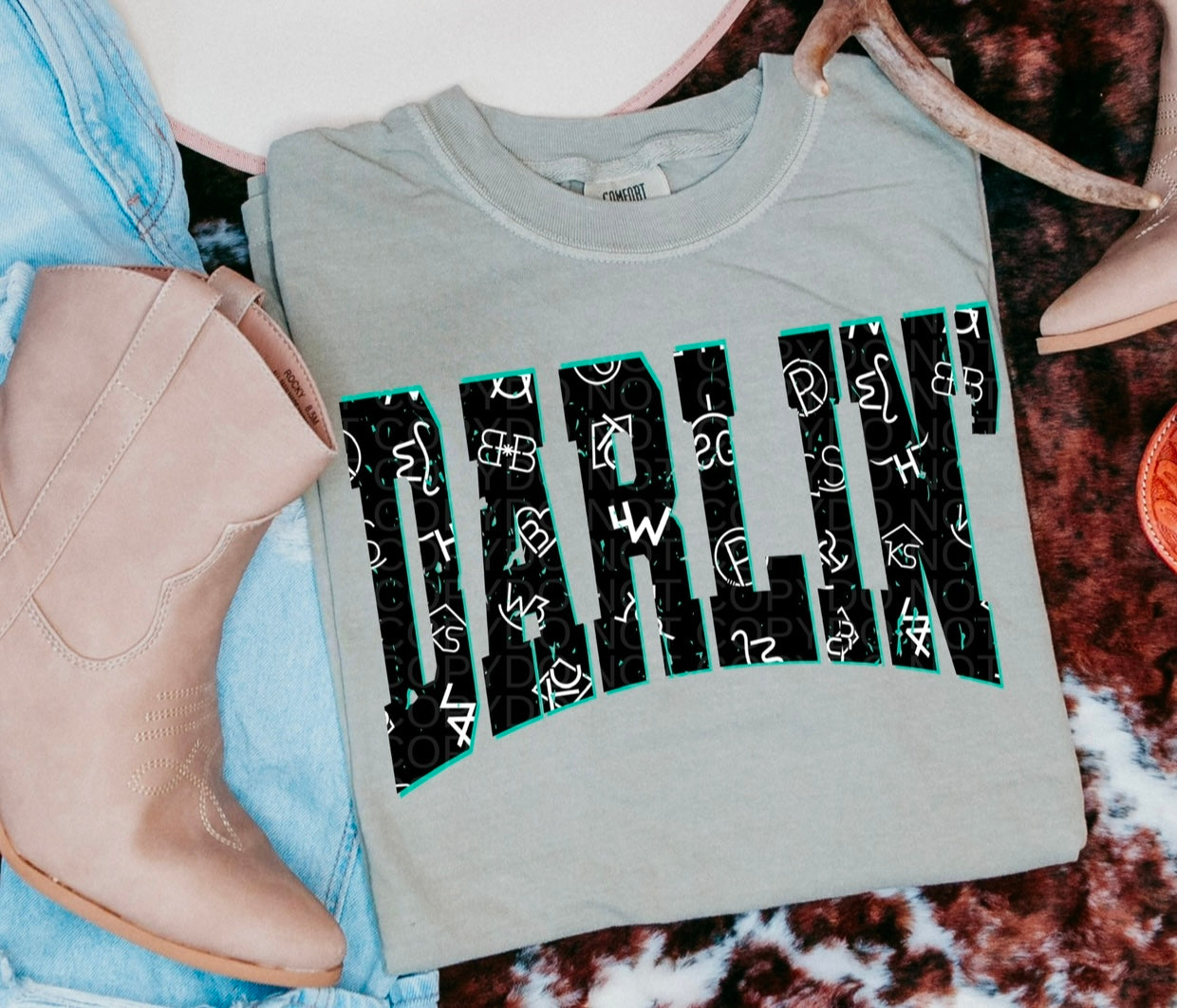 Darlin Brand Graphic - Multiple Styles
